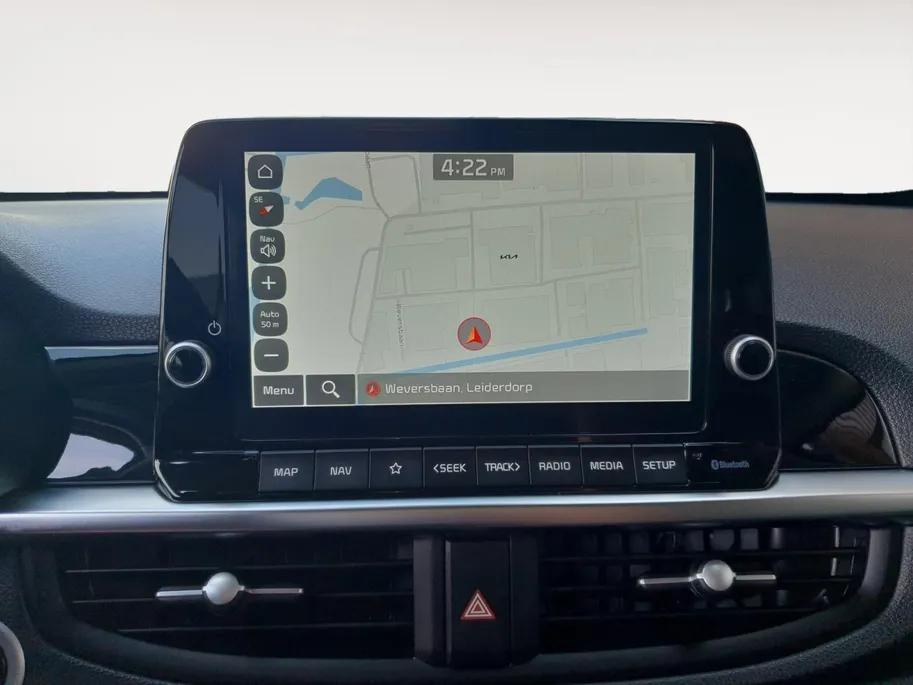 Kia Picanto 1.0T X-Line 5p | Stoel en stuurverwarming | Navigatie | Climate control | Keyless met startknop | Lederen bekleding | Apple Carplay / Android Auto |