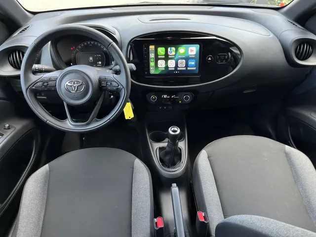 Toyota Aygo X 1.0 VVT-i Pulse | Stoelverw | Automatische Airco | Lichtmetalen