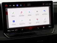 Volkswagen Passat Variant 1.5 eTSI 150pk DSG Elegance Business · Camera · Wegklapbare Trekhaak · Apple/Android Car Play · Dodehoeksensoren · P-Sensoren · 17'' Inch · Garantie t/m 18-06-2028 of 100.000