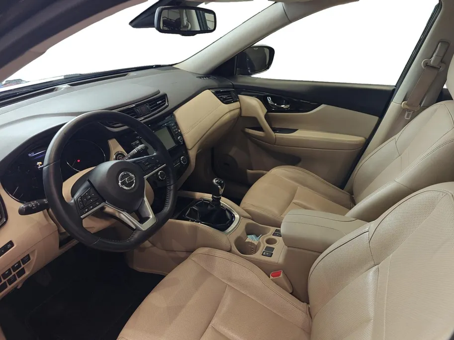 Nissan X-Trail 1.6 DIG-T Tekna | DEALER ONDERHOUDEN | PANORAMA DAK | 360 CAMERA | ELEKTRISCHE ACHTERKLEP | STOEL VERWARMING | STUUR VERWARMING