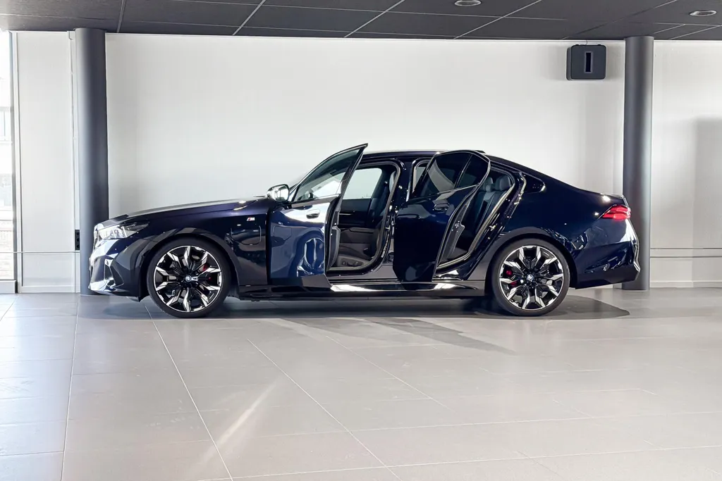 BMW 5 Serie Sedan 530e M Sport Edition