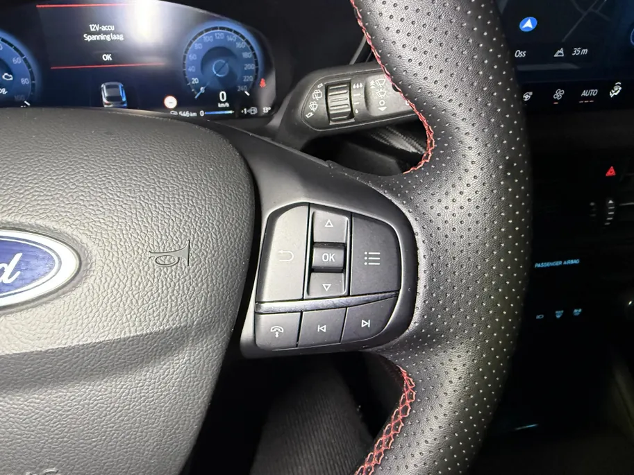 Ford Kuga 2.5 PHEV ST-Line X 243PK | Pano Dak | AGR Voorstoelen | Winter Pack | Matrix LED Koplampen | Elektrische Trekhaak