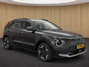 Kia Niro EV DynamicLine 64.8 kWh 100% SOH | Navigatie | Climate control | ACC | Achteruitrijcamera |