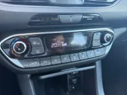 Hyundai i30 1.0 T-GDi MHEV Comfort | Apple Carplay/ Android Auto | Achteruitrijcamera | Climate Control | Parkeersensoren |