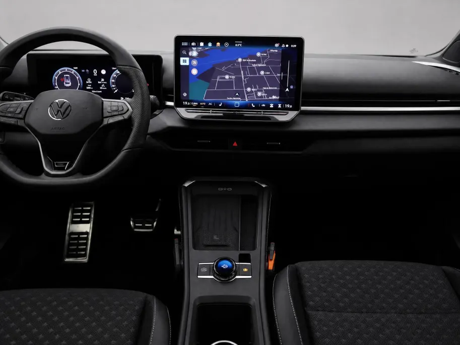 Volkswagen T-Roc 1.5 eTsi Style First Edition