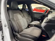 Renault Clio 145PK E-Tech Full Hybrid Techno Automaat | 1e eigenaar | Camera | Parkeersensoren | Climate Control | Apple CarPlay/Android Auto | Cruise Control | Lichtmetalen Velgen | Full LED | Digital Cockpit |