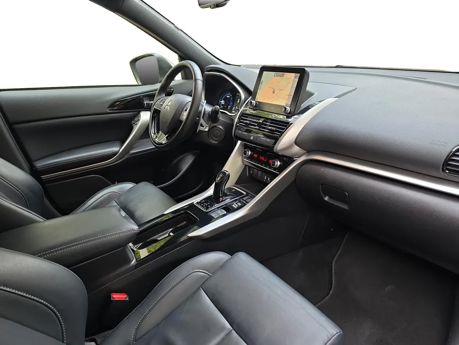 Mitsubishi Eclipse Cross 2.4 PHEV Instyle | FULL OPTION | TREKHAAK | 360 CAMERA | PLUG-IN | DEALERONDERHOUDEN