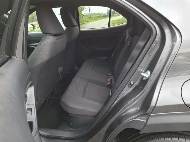 Toyota Yaris Cross 1.5 Hybrid 130 Dynamic PDC V+A | NAVI | rijklaarprijs !!