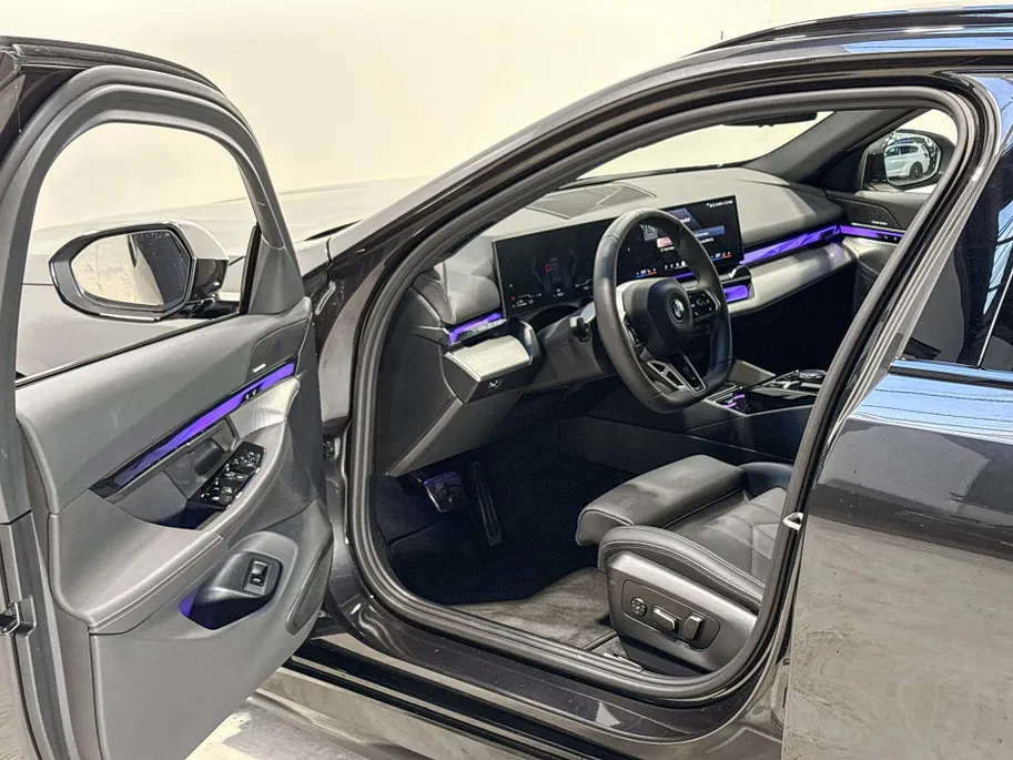 BMW 5 Serie Touring 530e M Sport Edition M Sportpakket Pro