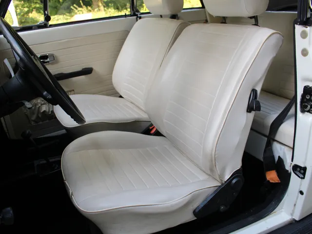 Volkswagen Kever 1600 Hazard Streaker Wit | Witte Kap | Wit interieur