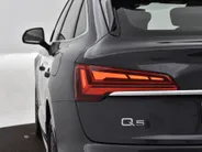 Audi Q5 Sportback Advanced edition 50 TFSI e 220 kW/299 PK · Luchtvering · Glazen panoramadak · Ass. pakket City + Tour · Lederen bekleding