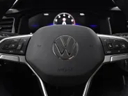 Volkswagen Taigo Life Edition 1.0 TSI 95 pk 5 versn. Hand · Achteruitrijcamera · Achteruitrijcamera · Allseason banden