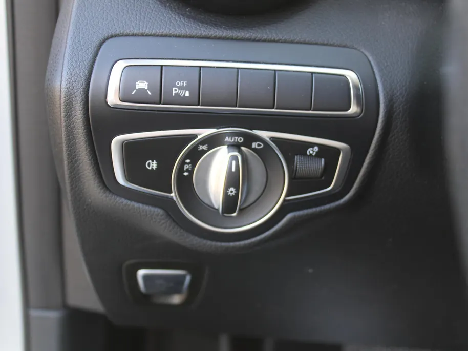 Mercedes-Benz GLC 250 4MATIC Premium Plus | Elek. stoelverstelling + achterklep | Stoelverwarming | Navi | Camera | Leer | Dodehoek detectie | 19' LM |