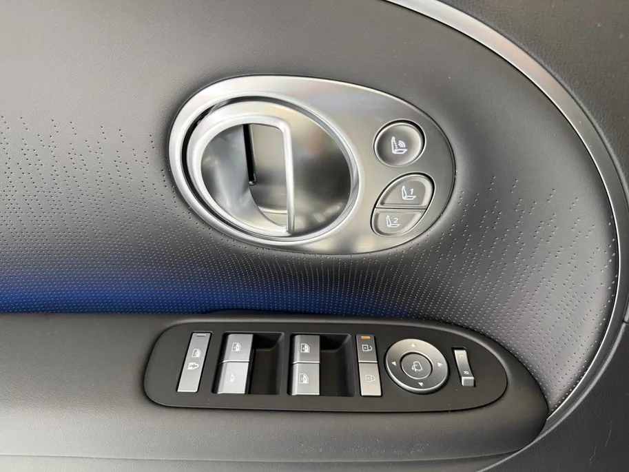 Hyundai IONIQ 9 LOUNGE | AWD | 110KWH | 7 PERSOONS |