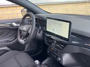 Ford Focus 1.0 EcoBoost Hybrid ST Line 125 pk Wagon GROOT NAVIGATIE-WINTERPAKKET-PRIVACY GLASS