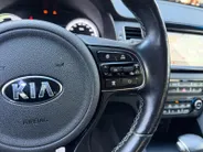 Kia Niro 1.6 GDi Hybrid BusinessLine | Zeer compleet | Stoel & stuurverwarming | Navigatie | Achteruitrijcamera | All-season banden |