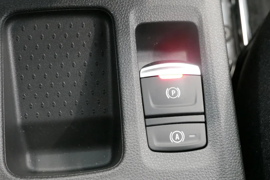 Renault Captur TCe 115 techno | Profiteer nu van €2.500,- Zeeuw & Zeeuw voorraadkorting | Uit voorraad leverbaar op = op