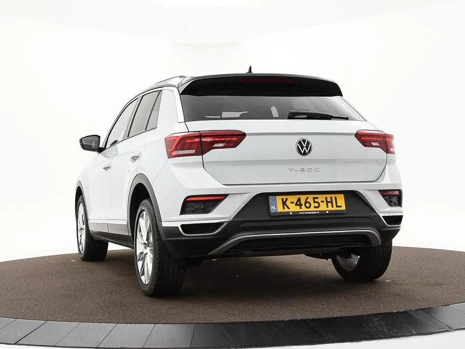 Volkswagen T-Roc 1.5 TSI 150pk DSG Sport · Camera · ACC · Alarmklasse 3 · Apple/Android Car Play · Verkeersbord Detectie · Elek. Inklapbare Spiegels ·