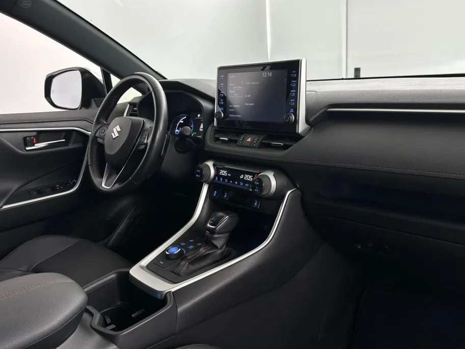 Suzuki Across 2.5 Plug-in Hybrid Style Automaat | Trekhaak | 19'' L.M. Velgen | Elektrische achterklep
