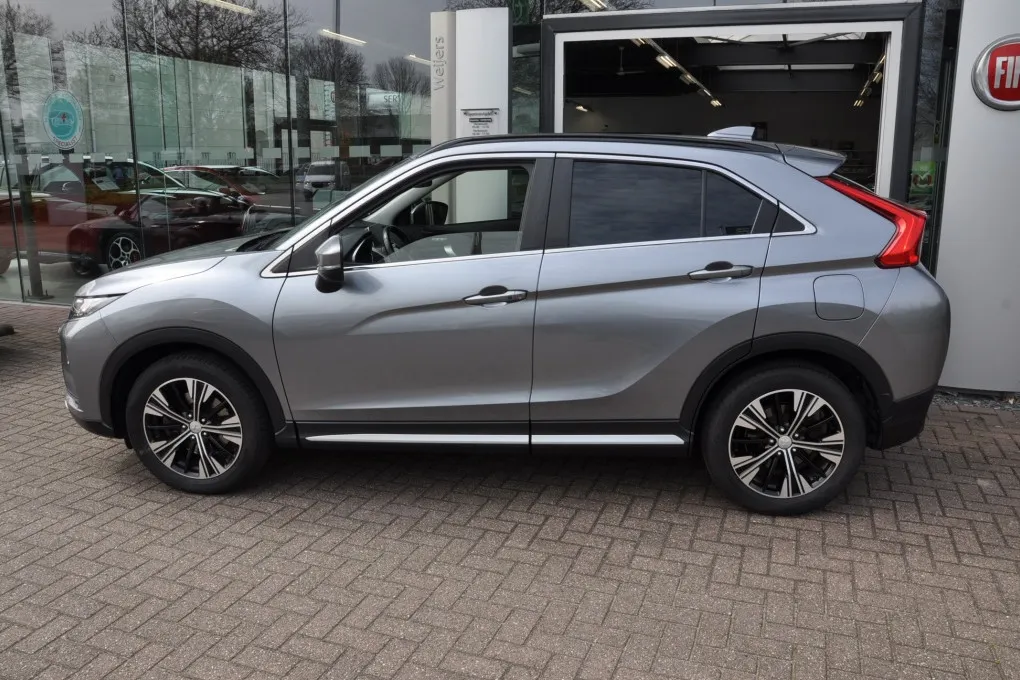Mitsubishi Eclipse Cross 1.5 DI-T First Ed. All Seasons Head Up