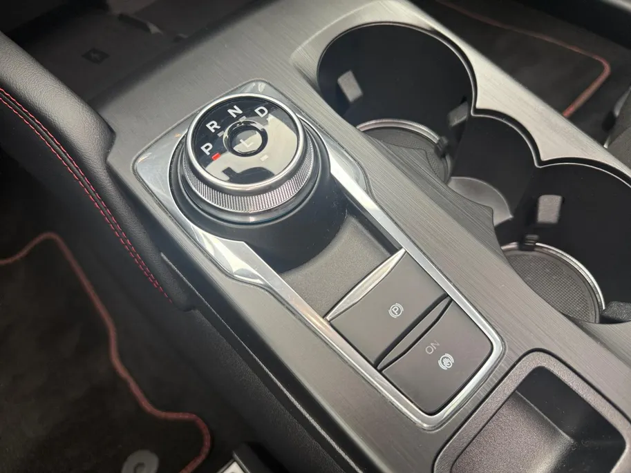 Ford Kuga 2.5 PHEV ST-Line | Adaptieve Cruise Control | Schuif/Kantel Dak | Elek. Trekhaak | 2100KG Trekgewicht | Dodehoek Detectie |