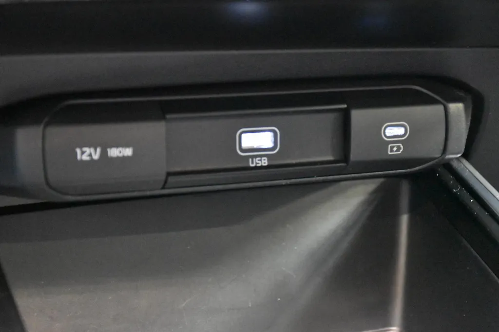Kia Niro 1.6 GDi Hybrid 141pk DCT6 DynamicPlusLine