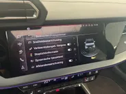 Audi A3 Sportback 45 TFSIe 272pk S-Tronic S Edition Competition · Panoramadak · Camera · SONOS Sound · Head-Up Display · Dodehoeksensor · Matrix LED · Garantie t/m 28-09-2030 of 100.000km