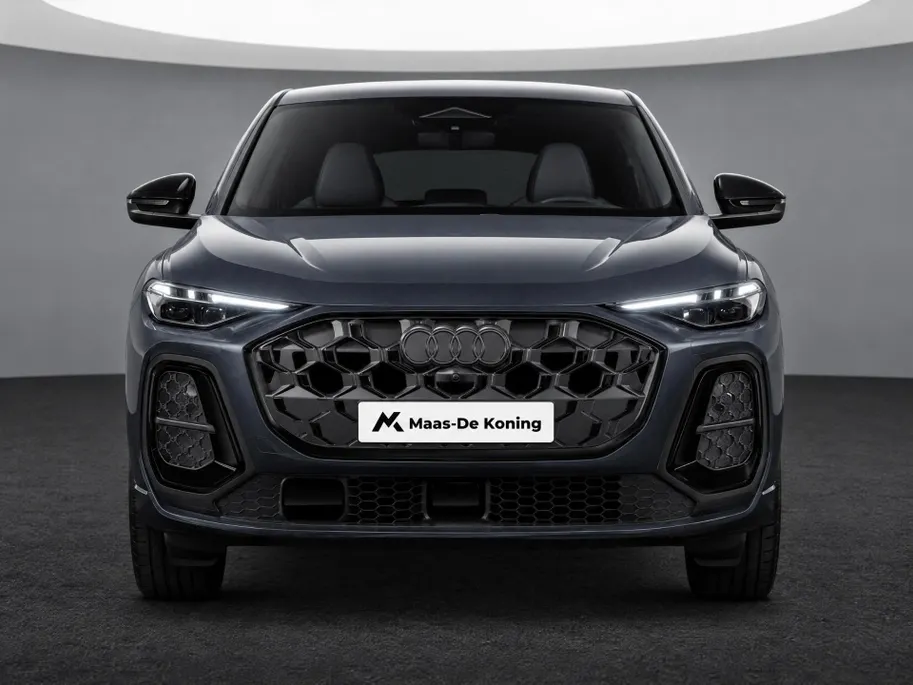Audi Q5 Sportback e-hybrid quattro S edition Competition 367 PK · Glazen panoramadak · Tech pro · B&O premium 3D