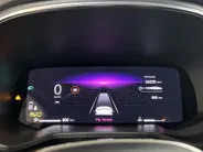 Renault Clio 90PK TCe GPF Techno | 9,3' Navi | Climate Control | Apple CarPlay/Android Auto | Camera | Cruise Control | Parkeersensoren | Full LED | Lichtmetalen Velgen | Digital Cockpit | Licht & Regen Sensor |