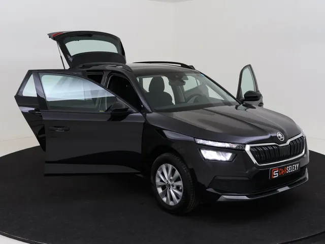 Škoda Kamiq 1.0 TSI Ambition Apple CarPlay | Android Auto