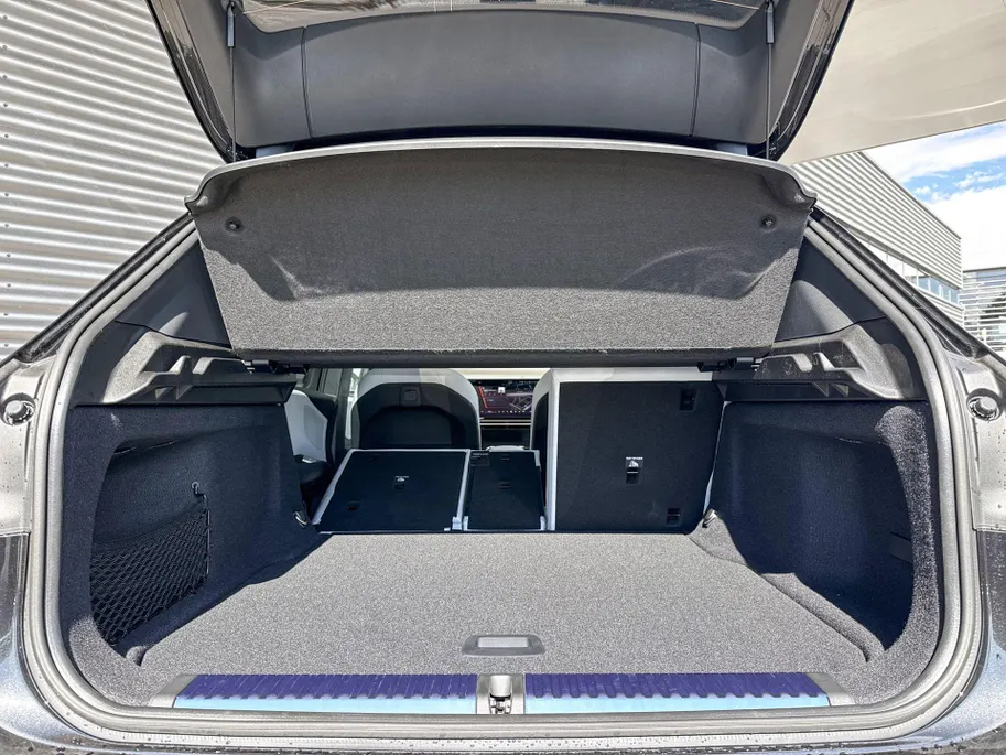 BMW iX3 40 eDrive 83 kWh