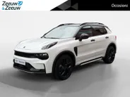 Lynk & Co 01 1.5 More |Schuif-kanteldak| Navigatie| 360 graden camera |Stoel/stuurverwarming| Lederen bekleding|