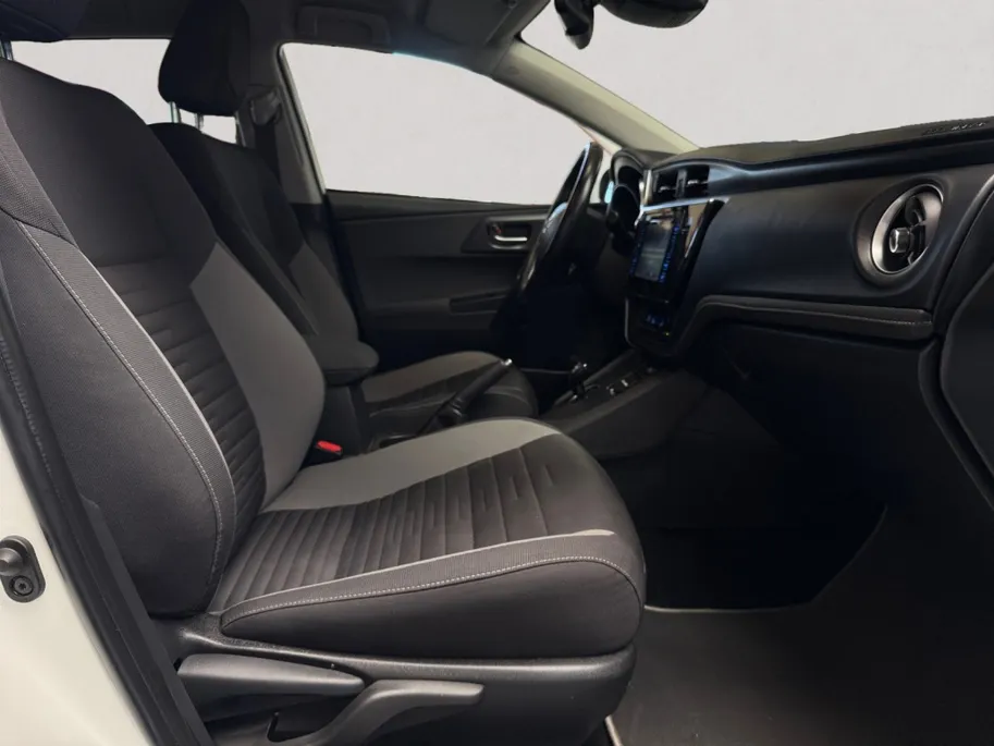 Toyota Auris 1.8 Hybrid Energy CAMERA | CLIMATE CONTROL