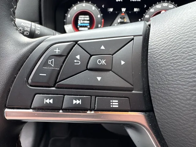 Nissan Juke 1.0 DIG-T N-Connecta