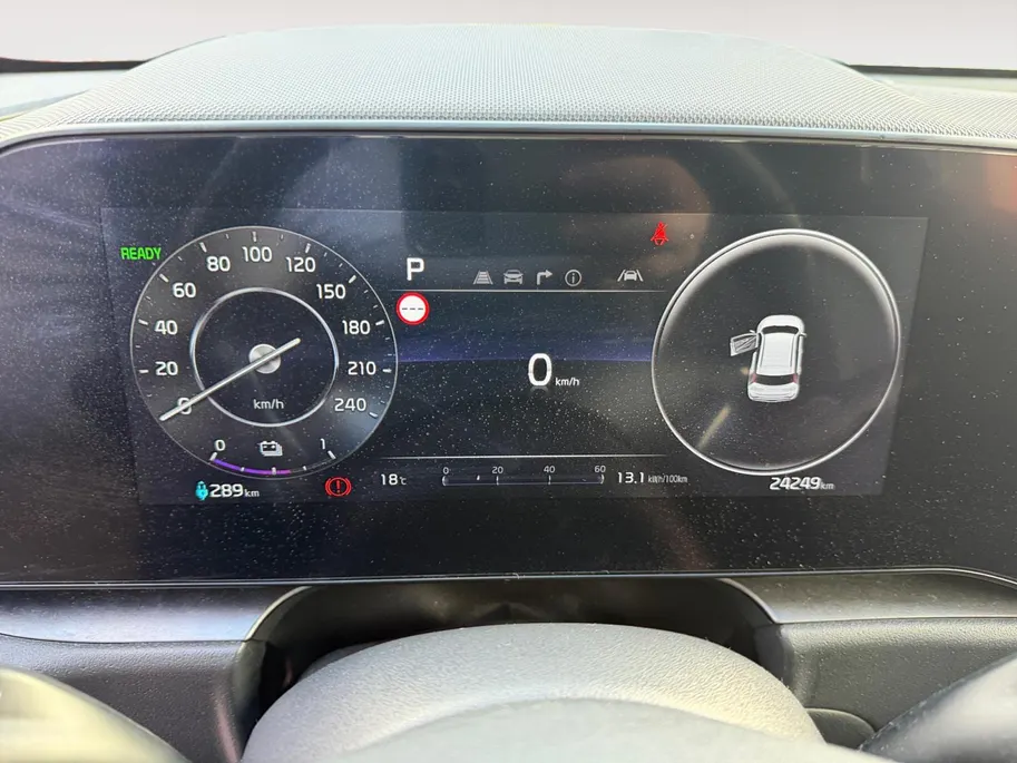 Kia Niro EV DynamicLine 64.8 kWh | Zeer nette auto | Navigatie | Apple CarPlay & Android Auto | Achteruitrijcamera | Fabrieksgarantie t/m 6-2030 |