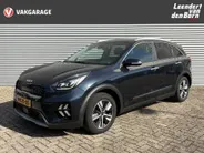 Kia Niro 1.6 GDi Hybrid DynamicPlusLine AUTOMAAT | Trekhaak | Stoel/Stuur verwarming | Adaptieve Cruise | Groot scherm Navigatie | Digitaal cockpit | Apple Carplay/Android Auto | Camera | Climate
