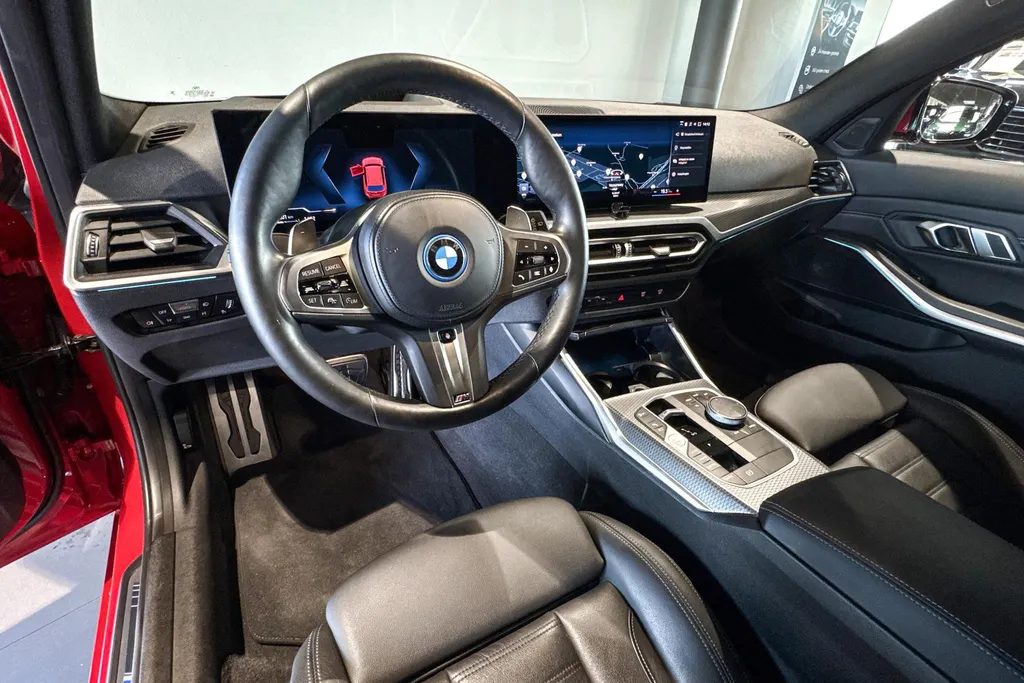 BMW 3 Serie Touring 330e xDrive