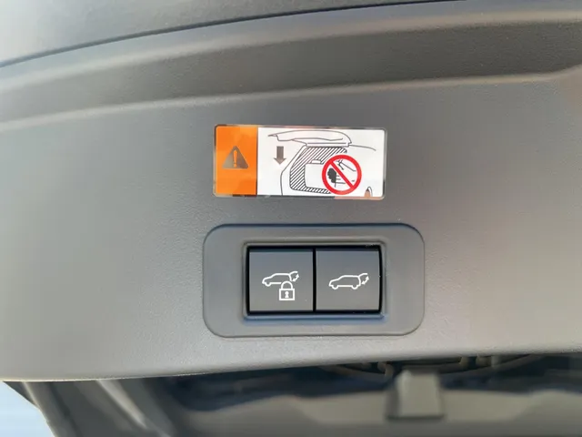 Subaru Outback E-Outback 4E-xperience+ 74.7 kWh | Meest Luxe Uitvoering | Panorama Dak | Stoel Ventilatie | Prijs Incl. Metallic Lak | Demonstratie Voertuig