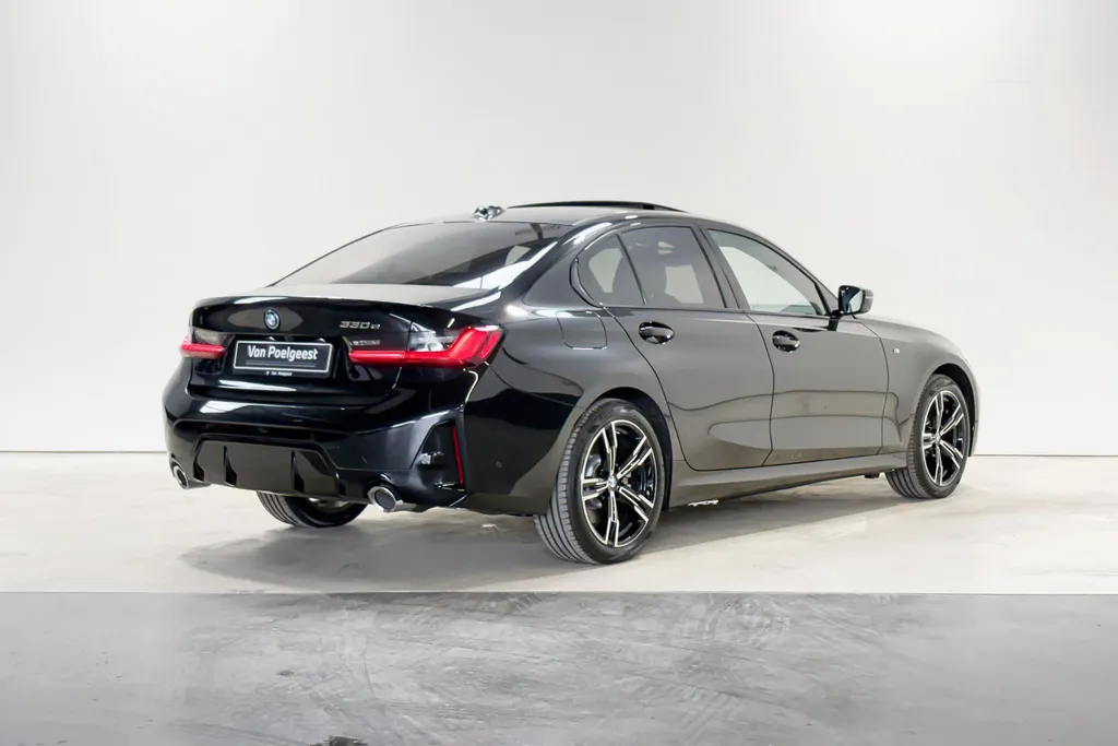 BMW 3 Serie Sedan 330e M Sportpakket