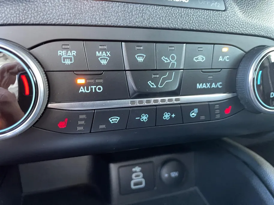Ford Kuga 2.5 PHEV ST-Line X | Adaptive Cruise Control | (HUD) Head Up Display | Winterpakket | Wegklapbare trekhaak | 18'LM Velgen |