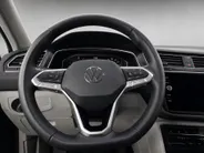 Volkswagen Tiguan 1.4 TSI eHybrid 245pk DSG Life Business · Camera · Apple/Android Car Play · Wegklapbare Trekhaak · Stoelverwarming · Navigatie · P-Sensoren · 18'' Inch ·