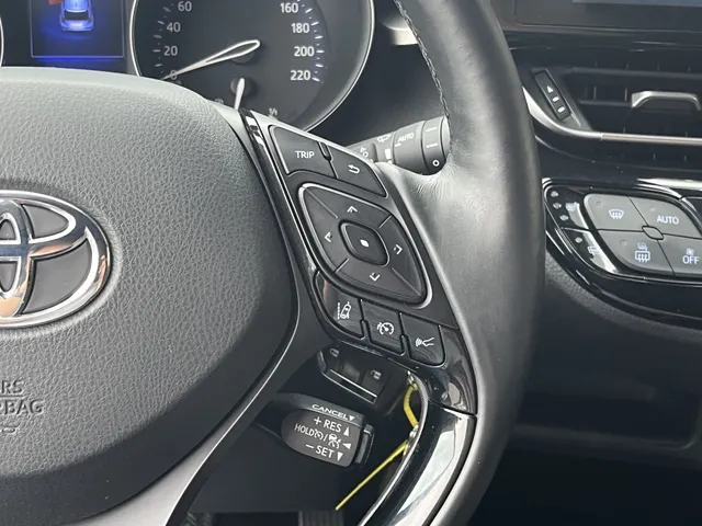 Toyota C-HR 1.2 Dynamic | Stuur en Stoelverwarming