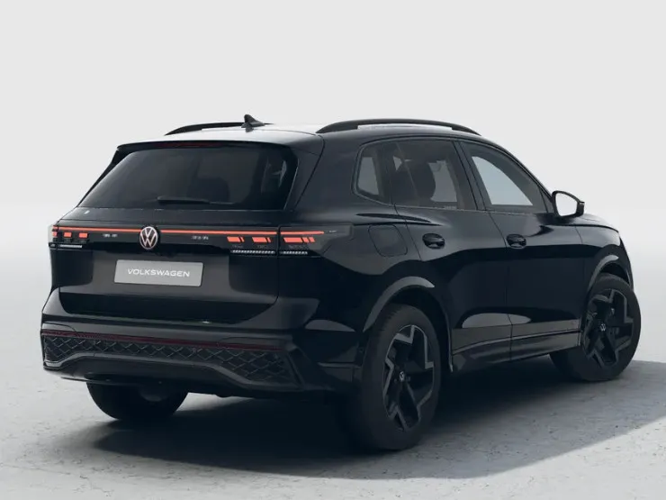 Volkswagen Tiguan Edition 20 1.5 eHybrid 204 PK 6 versn. DSG · Achteruitrijcamera · Draadloze telefoonlader · Prijs is inclusief inruilpremie ·