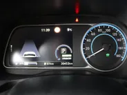 Nissan Leaf Tekna 40 kWh | Trekhaak | Stuur-/stoelverwarming | 360 Camera | LED | Dodehoek detectie | Cruise adapt. | 17' LM | Half leer/stof | Navi |