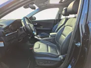 Kia e-Niro DynamicPlusLine 64 kWh | SOH 99,5 % | 3 Fase laden | 1e Eigenaar | Dealer onderhouden | Stoelverwarming | Schuif-/kanteldak | Fabrieksgarantie t/m 24-08-2029 + 3x 1 jaar |  NAP |