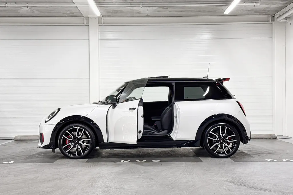 MINI Cooper 3-deurs John Cooper Works XL