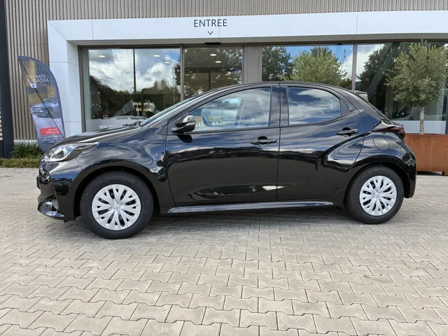 Toyota Yaris 1.5 Hybrid 115 Comfort | incl. 3500 euro demo korting