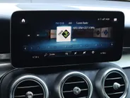 Mercedes-Benz GLC 300e 4MATIC Business Solution AMG l Achteruitrij camera l Cruise controle l Electrische achterklep