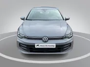 Volkswagen Golf 1.5eTSI/150PK Life Edition · Apple/Android Car Play · Navigatie · Head-Up display · Stoel-& stuurverwarming · Garantie t/m 21-04-2030 of 100000km.