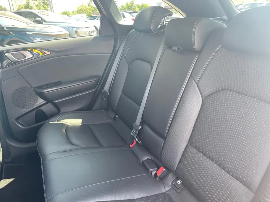 Kia Ceed Sportswagon 1.6 GDI PHEV ExecutiveLine *Automaat*Navi+Camera*Schuif/kanteldak*Climate Control*Adapt. Cruise Control*Stoelverwarming/ventilatie*Elekt. stoel*Elekt. achterklep*Zeer nette auto!
